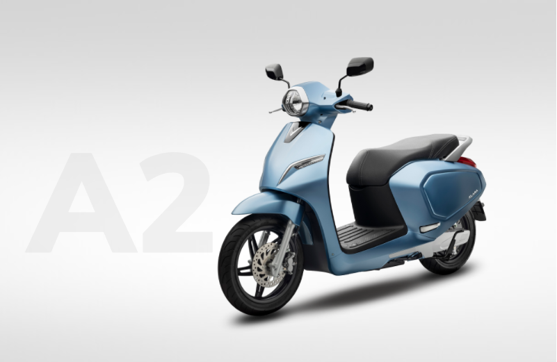VinFast Klara A2 đi được 90km cho một lần sạc đầy thích hợp di chuyển trong đường thành phố
